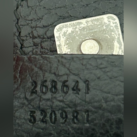 Gucci shoulder bag - Picture 7 of 10